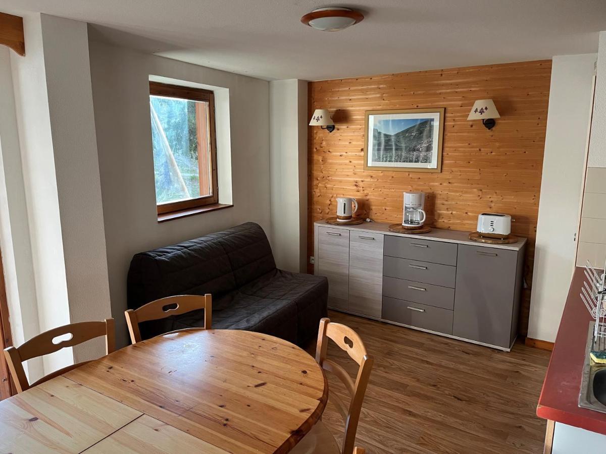 8 Personnes Au Pied Des Pistes Chamrousse